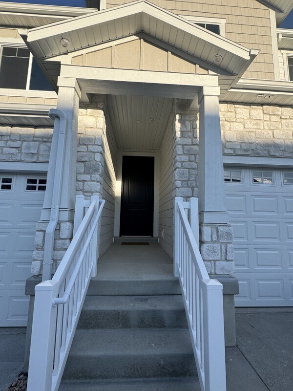 Building Photo - 2792 Red Velvet Ln