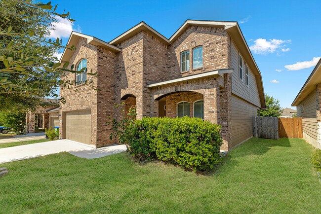 Building Photo - 611 Rose Spoonbill