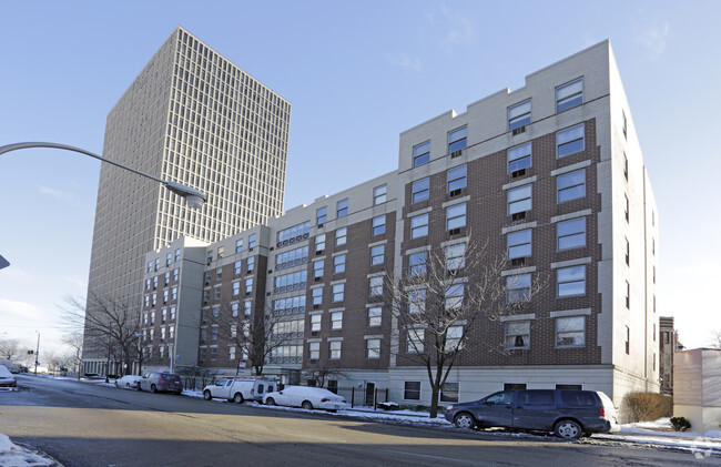 Building Photo - Senior Suites of South Shore