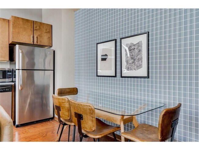 Foto del edificio - 730 N Washington Ave
