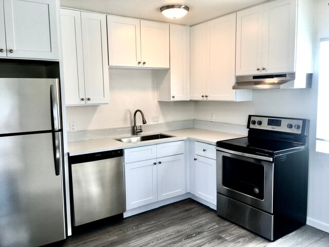 Building Photo - 4575 Haines St
