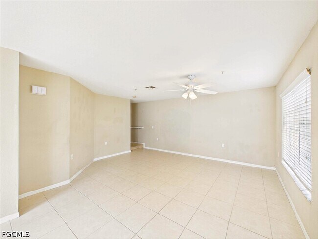 Foto del edificio - 9440 Ivy Brook Run