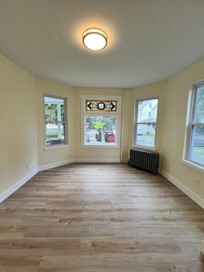 Building Photo - 22 Woronoco Ave