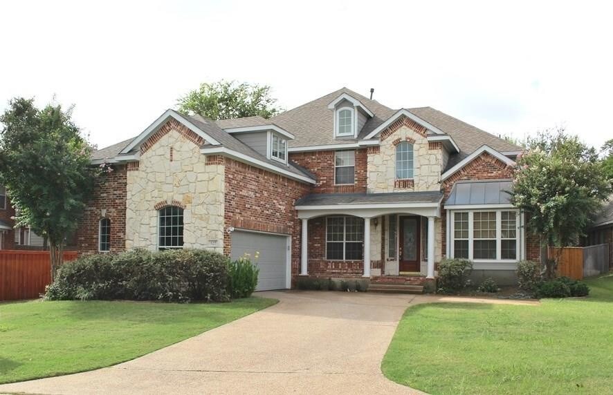 527 Winding Forest Dr, Grand Prairie, TX 75052 House Rental in Grand
