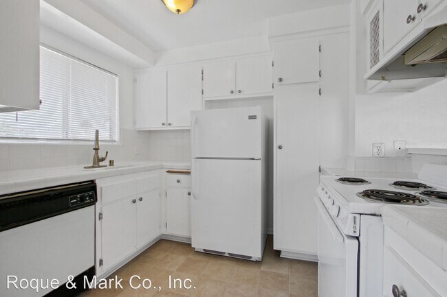 Foto del edificio - 2 br, 2 bath Apartment - 1723 S. Barringto...