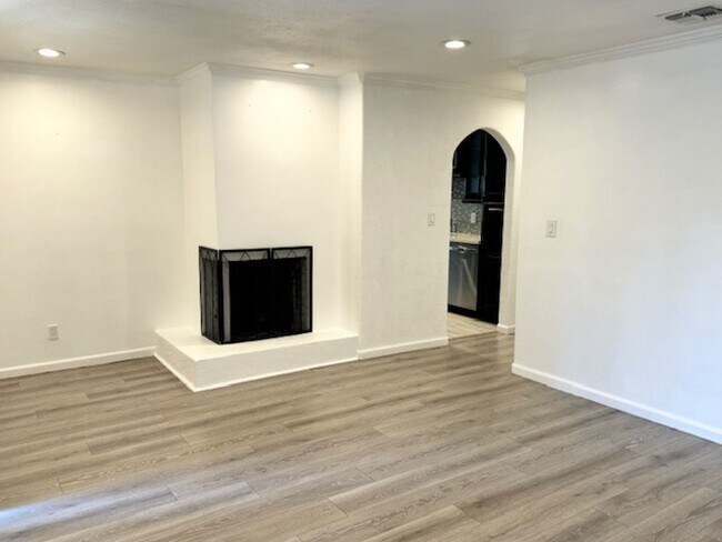 Foto del edificio - Home for Rent in Rio Linda