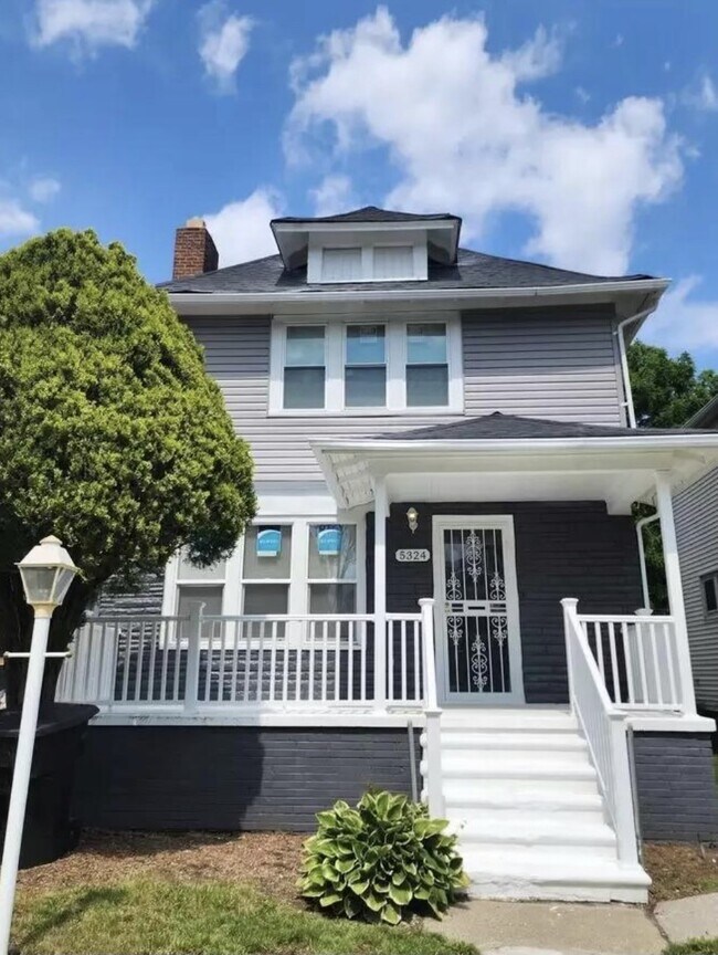 Foto del edificio - 5324 Burns Ave