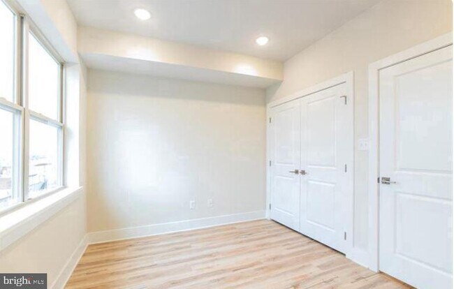 Foto del edificio - 2531 N Mascher St