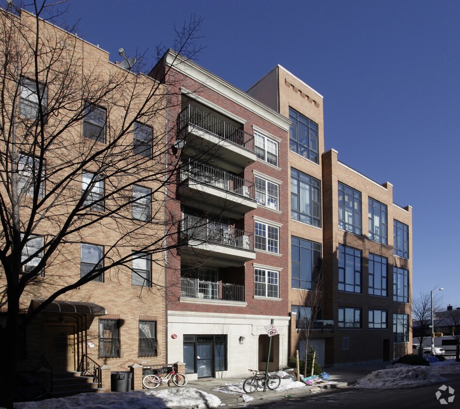 Foto principal - 185 India St