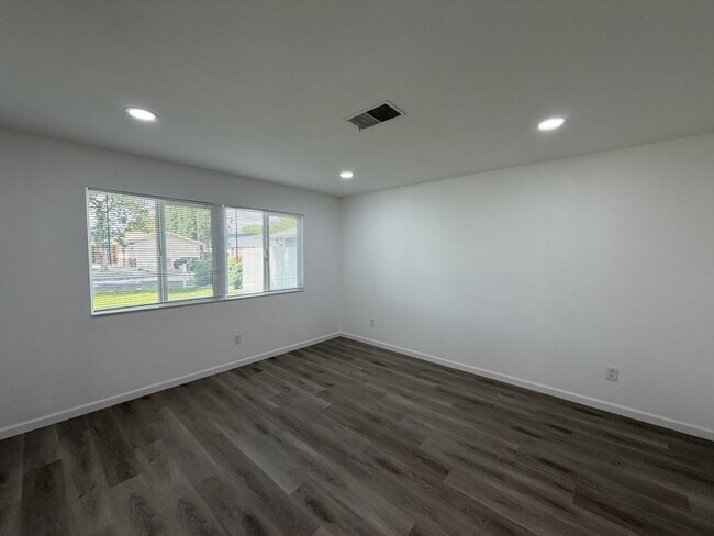 Foto del edificio - 2616 Casita Dr