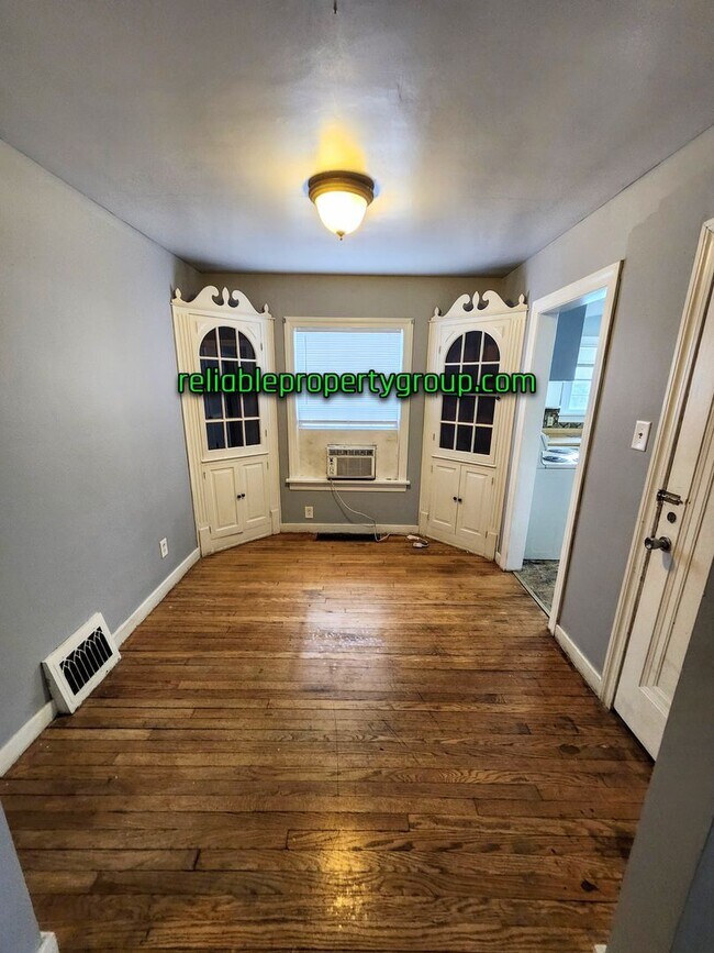 Foto del edificio - New Listing!!!