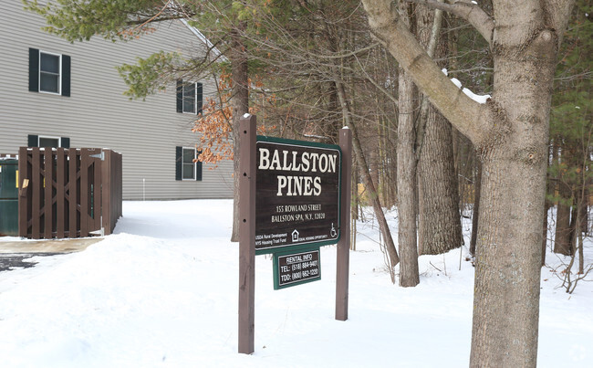 Foto del edificio - Ballston Pines