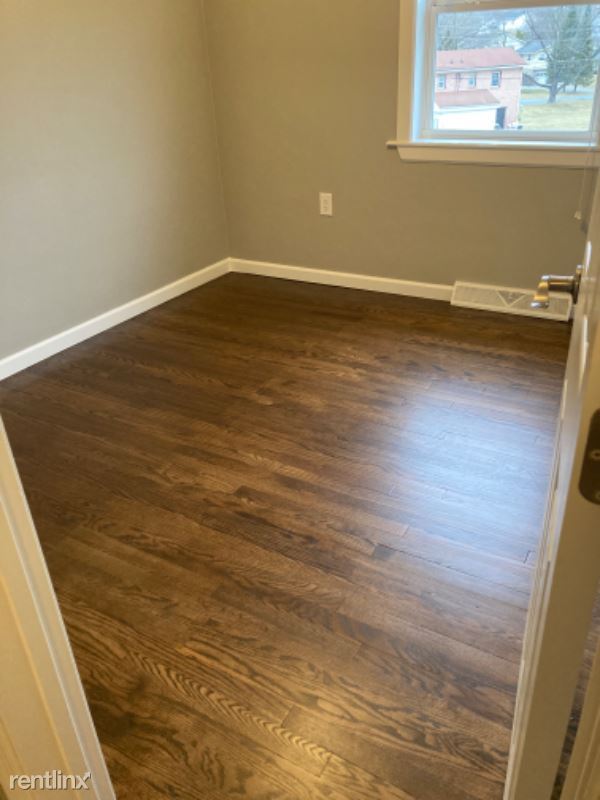 Foto del edificio - 3 br, 1 bath Townhome - 1044 Stoney Bridge...