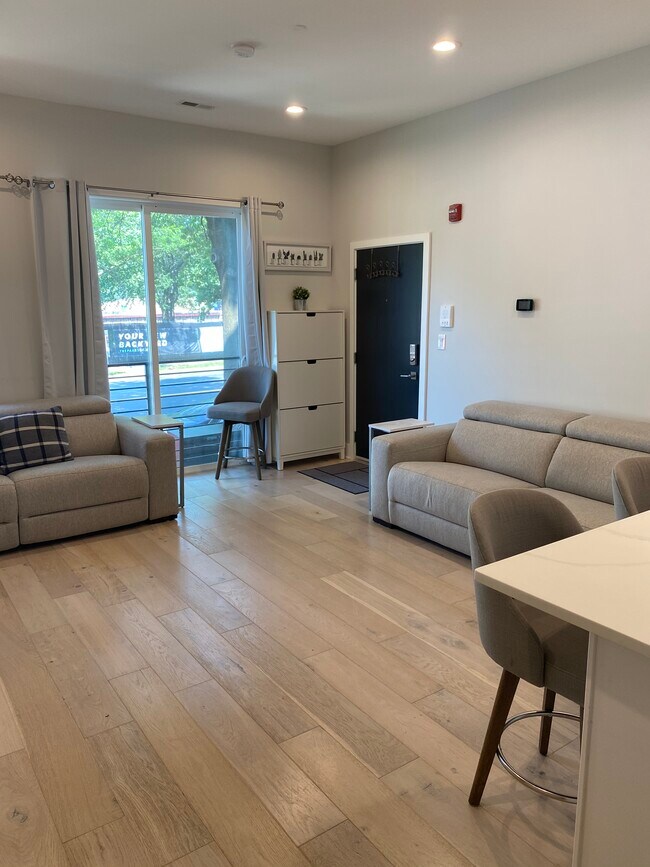 Foto del edificio - 7129 Georgia Ave NW