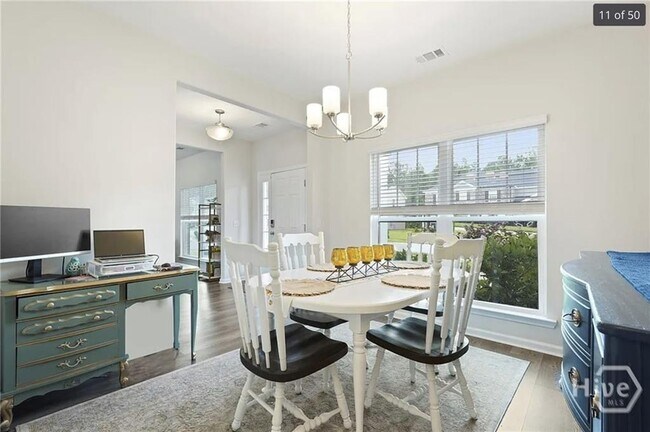Foto del edificio - 126 Chalk Farm Way