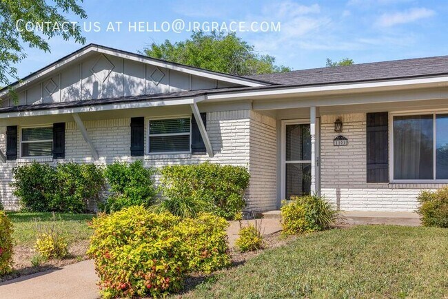Building Photo - 1101 Rambler Dr
