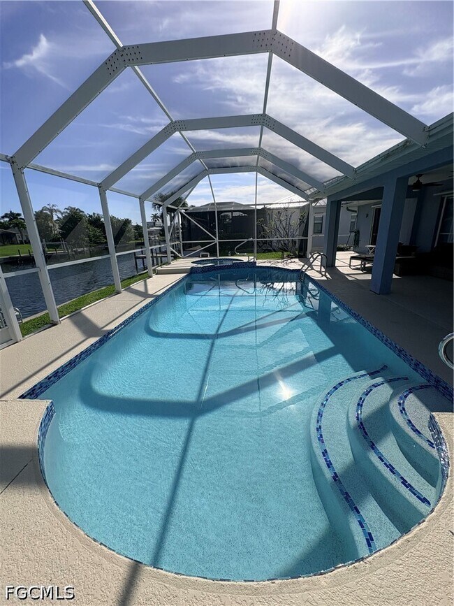 Foto del edificio - 2823 SW 39th Terrace