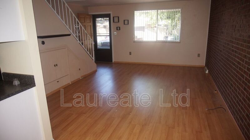 Foto principal - 4673 Independence St