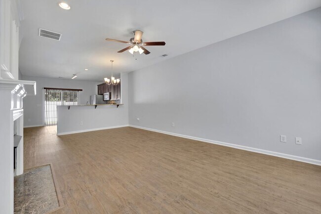 Foto del edificio - 13491 Spring View Dr