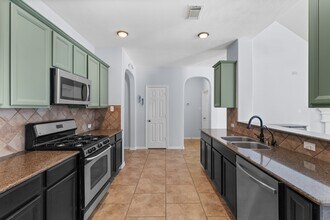 Building Photo - 20124 Bitter Root Dr