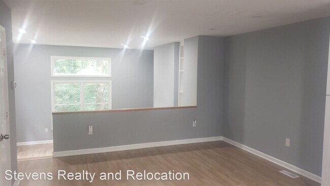 Building Photo - 3 br, 3 bath House - 112 Mallard Court