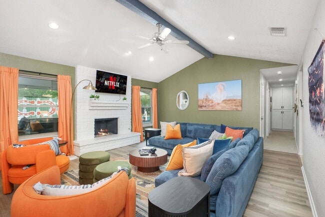 Building Photo - 4519 Briardale St