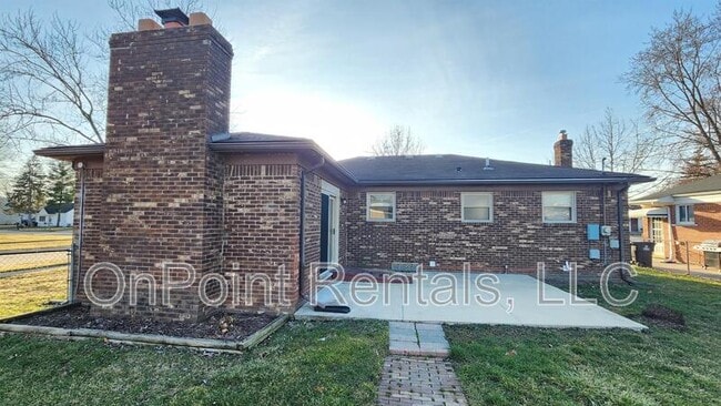 Foto del edificio - 7510 Cardwell St