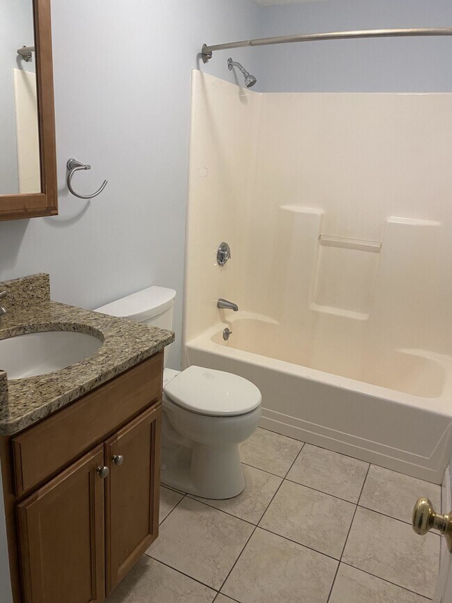 Foto del edificio - 3 Hill Ct