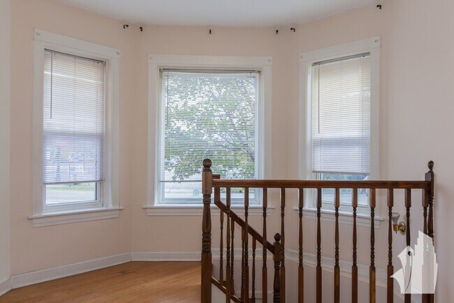 Foto del edificio - 5454 N Ashland Ave