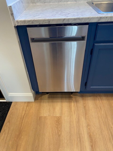 Foto del edificio - 20 Juniper Ln