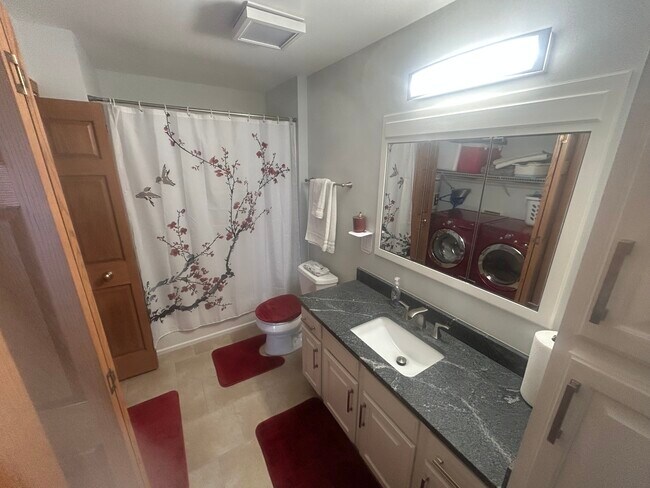 Foto del edificio - 530 Windstone Dr