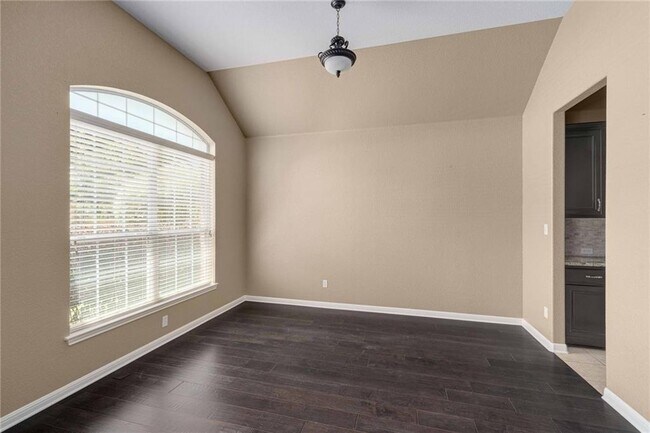 Building Photo - 15620 Echo Hills Dr