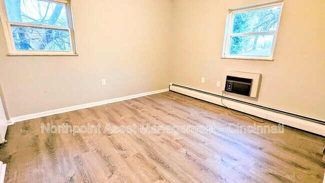 Foto del edificio - 3599 Schwartze Ave