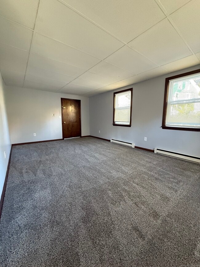 Building Photo - 20 Garvin St