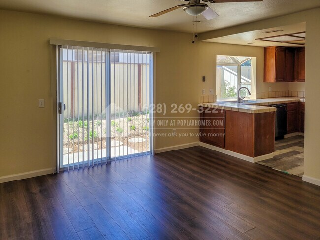 Building Photo - 6423 Garza Ct