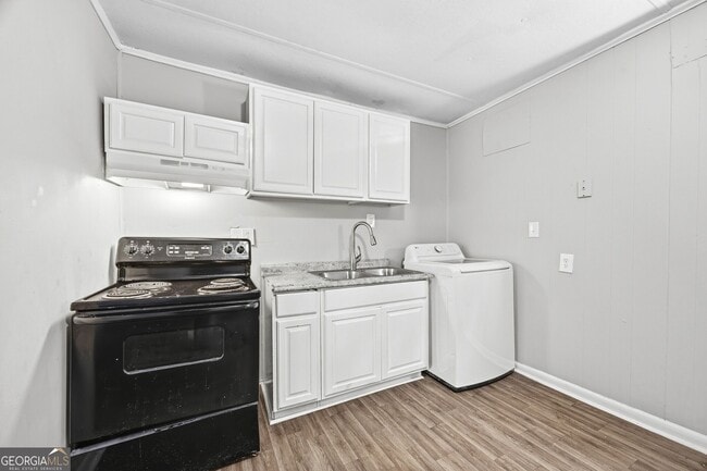 Building Photo - 2844 Shamrock Dr