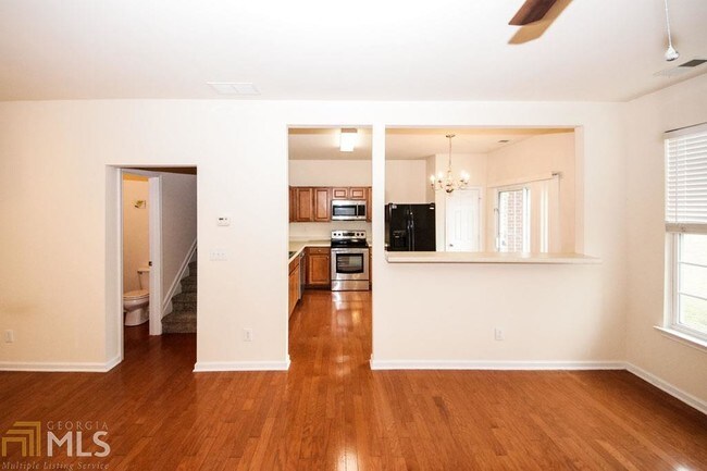 Foto del edificio - 199 Bellewood Oak Dr