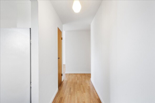 Foto del edificio - 2118 Alameda Ave
