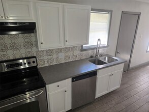 Building Photo - 3308 Sophie Ann Dr