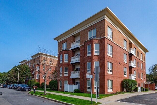 Foto del edificio - 629 Hammond St