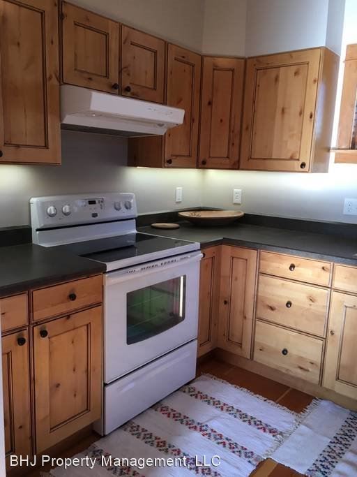 Foto del edificio - 2 br, 1 bath House - 741 S Main St