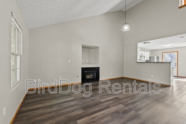 Building Photo - 1848 Village Ridge Ln