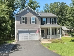 Building Photo - 2913 Lakeview Pkwy