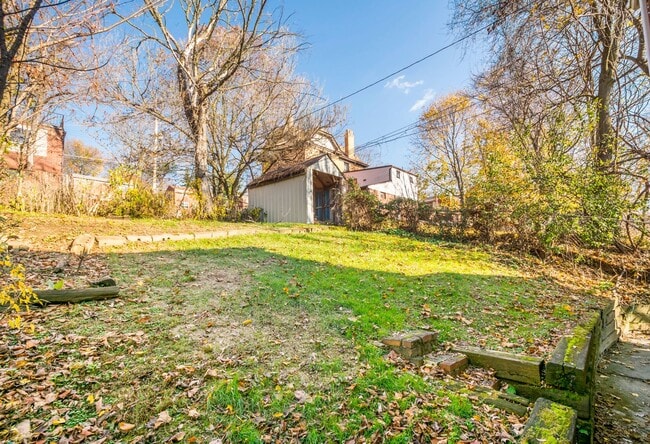 Photo - AVAILABLE JULY 1ST! ABSOLUTELY GORGEOUS & RENOVATED 2 bedroom in CASTLE SHANNON! Townhome