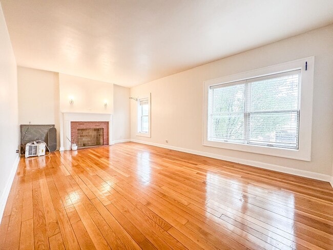 Foto del edificio - 1220-1228 Williamson St