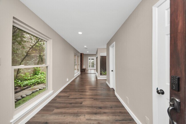 Foto del edificio - 10843 Pepper Ln
