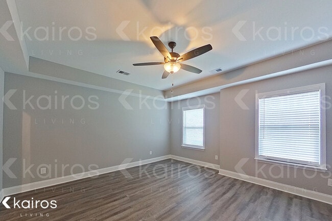 Building Photo - 121 Allentown Ct.