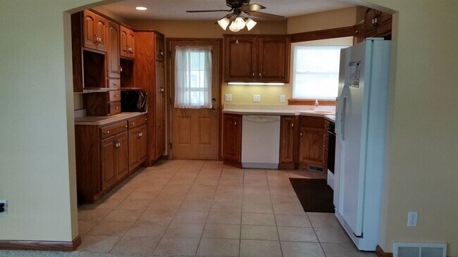 Foto del edificio - 4 br, 2 bath House - 4019 Washington Ave.