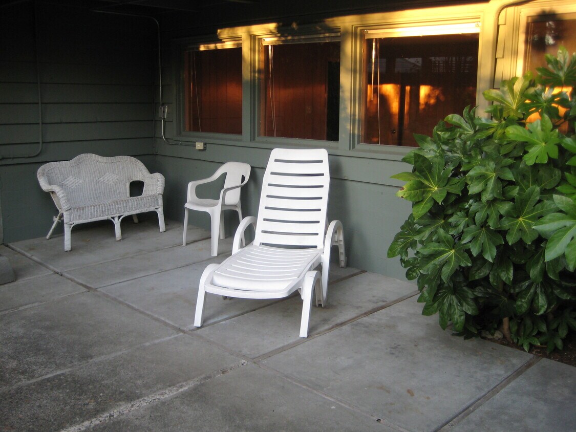 Foto principal - 8715 27th Ave NE