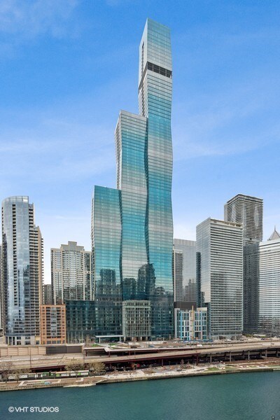 Foto principal - 363 E Wacker Dr